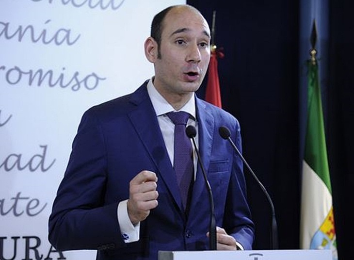 El PP critica que Vergeles “viva en una mentira permanente”