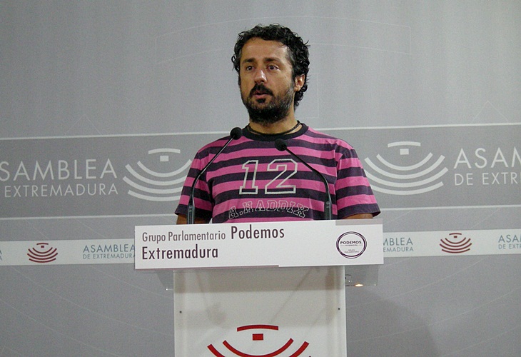 Podemos: “Más de 60.000 familias no reciben ningún tipo de prestación”