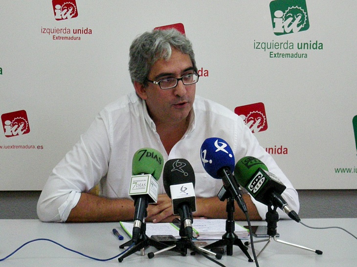 IU indica que el Debate “debe servir para tratar los principales problemas”.