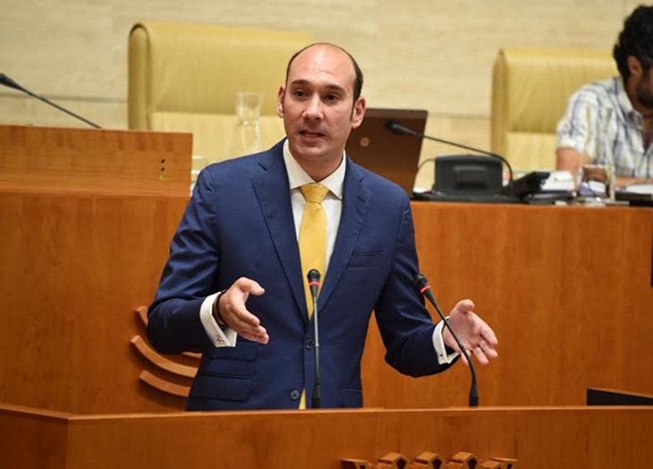 PP: "Los datos reflejan la paralización en Dependencia"