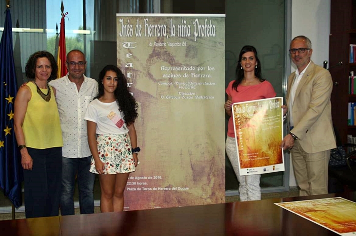 Herrera del Duque estrena una representación basada en su historia