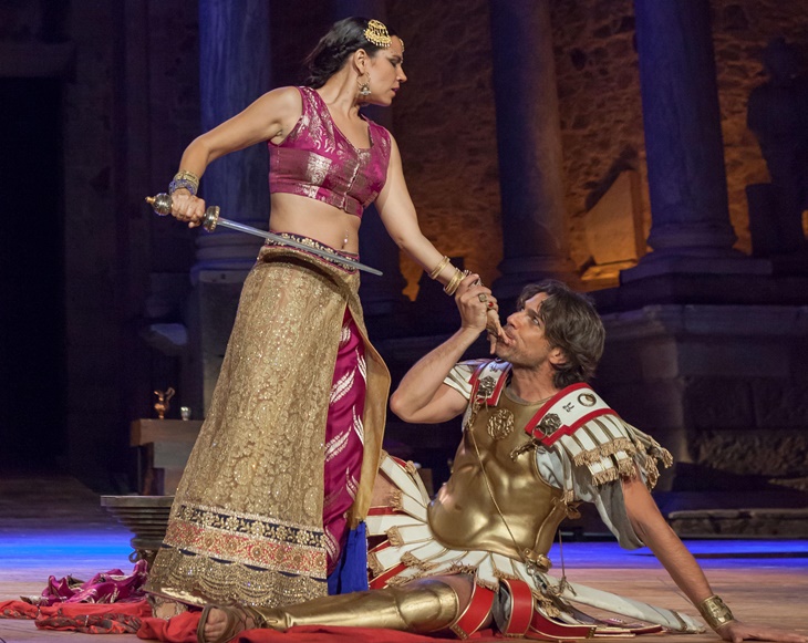 El Teatro Romano viaja hasta la India con Alejandro Magno