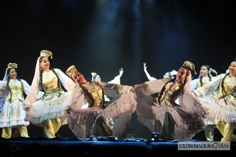 Benamejí, Puerto Rico y Rusia cierran el Festival Folklórico Internacional