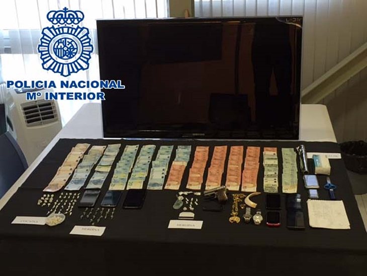 Desarticulados dos puntos de venta de droga en Cáceres y Badajoz relacionados entre sí