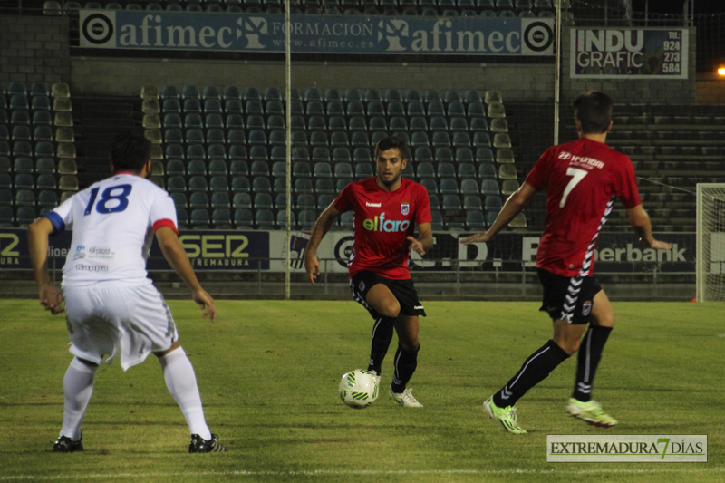 Imágenes del CD Badajoz - Extremadura UD en el Trofeo Ibérico