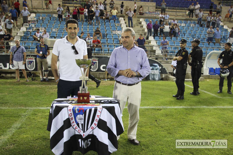 Imágenes del CD Badajoz - Extremadura UD en el Trofeo Ibérico