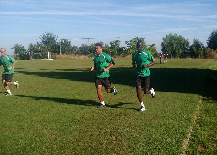 El Extremadura UD refuera el centro del campo con Abdoulaye Fall