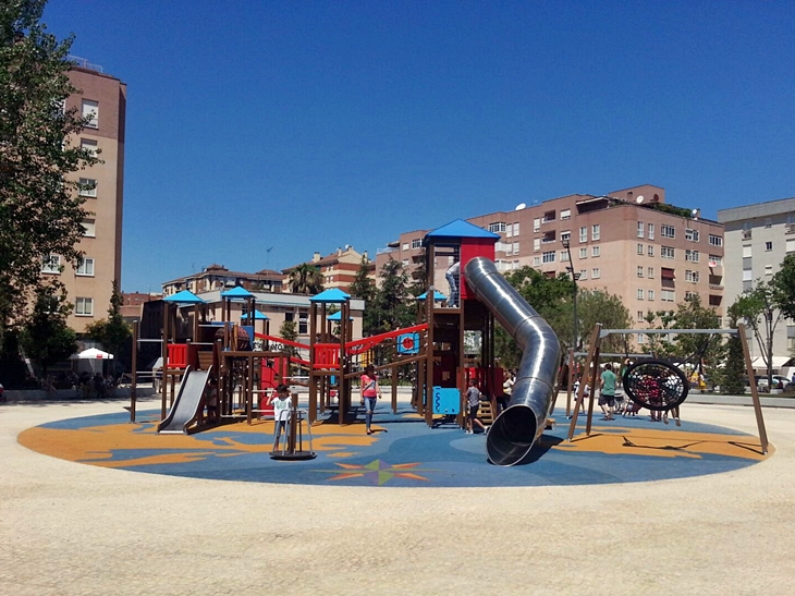 La Cívica propone la instalación de toldos en el parque de las Américas