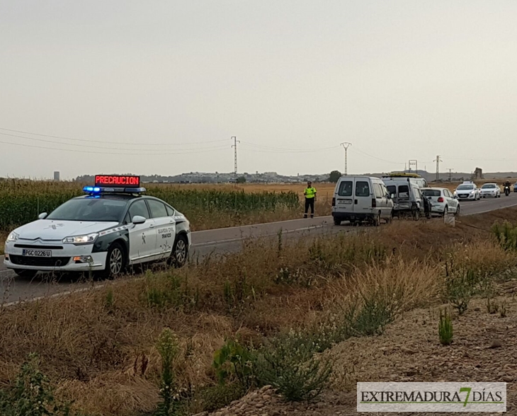 Colisión múltiple entre varios vehículos en la carretera de Gévora
