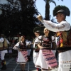 GALERÍA I - Las agrupaciones del Festival Folklórico realizan el tradicional desfile por las calles de Badajoz