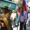 GALERÍA II - Las agrupaciones del Festival Folklórico realizan el tradicional desfile por las calles de Badajoz