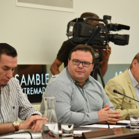 PP: "Avante no obtiene resultados tras un año de gestión socialista"