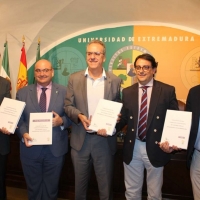 El complejo hospitalario de Cáceres ya es universitario