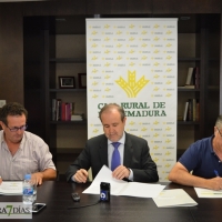 Caja Rural de Extremadura ayuda al sector agrícola castigado por el temporal