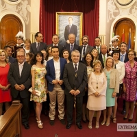 Toda la oposición pide la dimisión de Rosario de la Peña