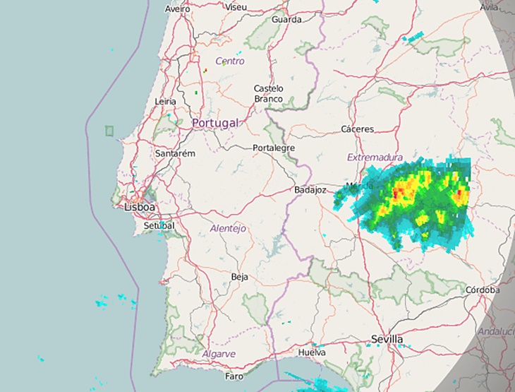 Importantes tormentas afectan a estas horas al sur de Extremadura