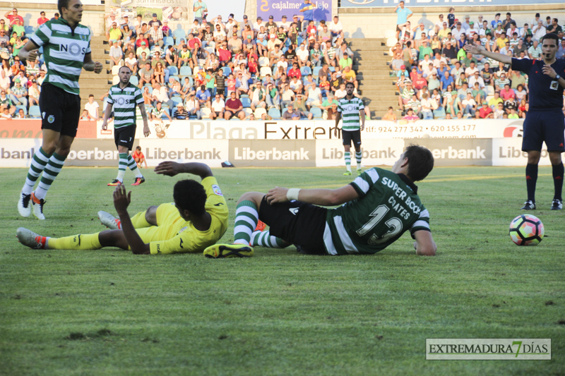 Imágenes del Villarreal - Sporting de Portugal en el Trofeo Ibérico II