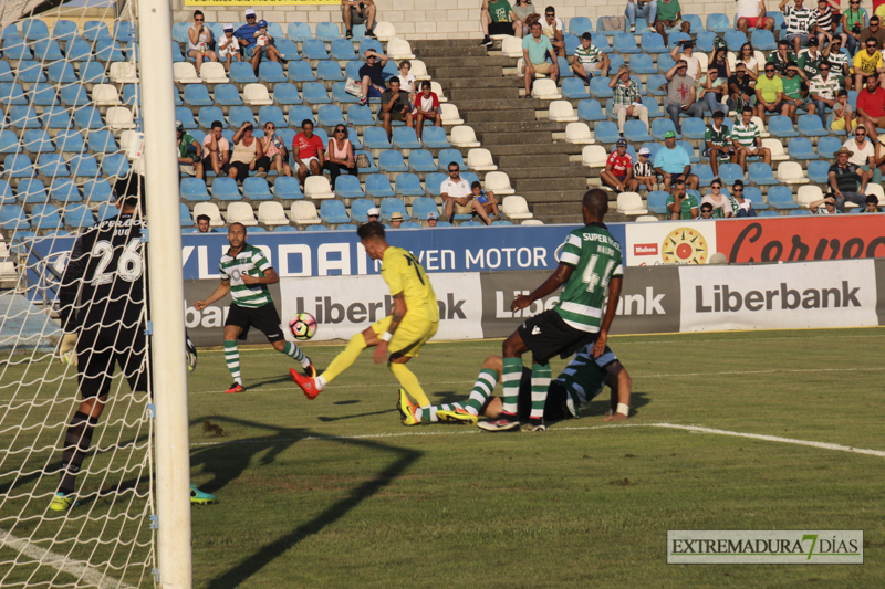 Imágenes del Villarreal - Sporting de Portugal en el Trofeo Ibérico I