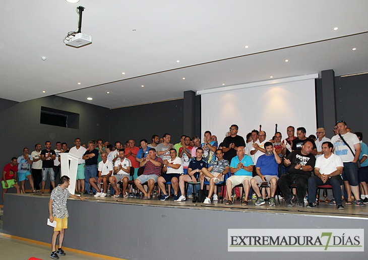 Última esperanza para que no se produzca la huelga de FCC