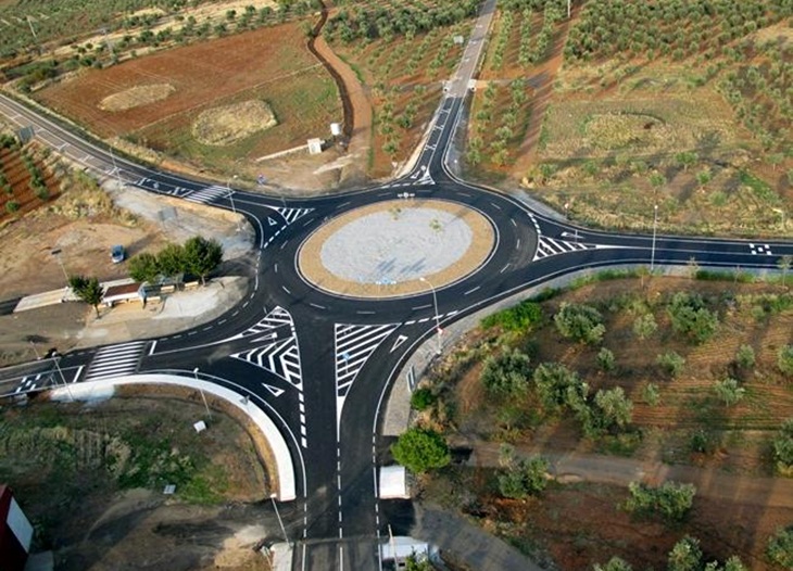 Anuncian la licitación de obras en carreteras de Villanueva y Don Benito