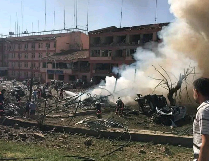 Seis muertos y más de 100 heridos en dos atentados similares en Turquía