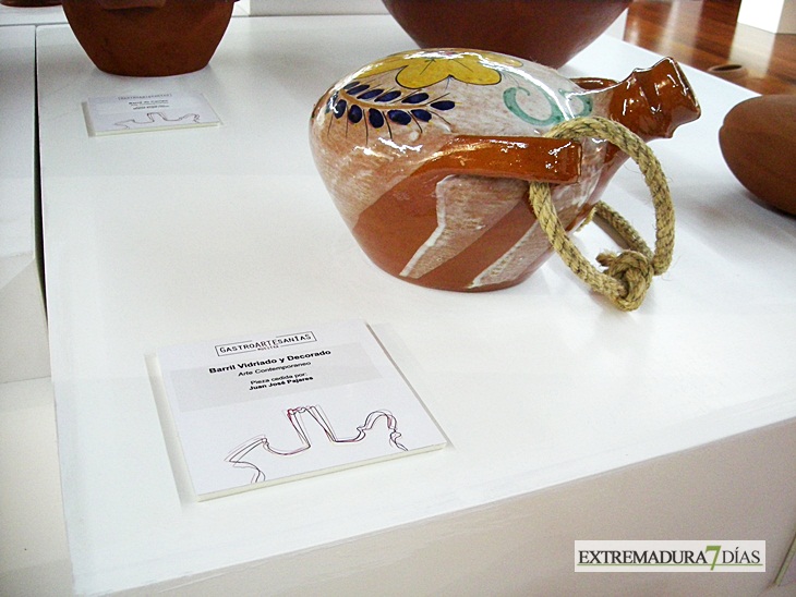 La Asamblea acoge la exposición ‘Gastroartesanías’