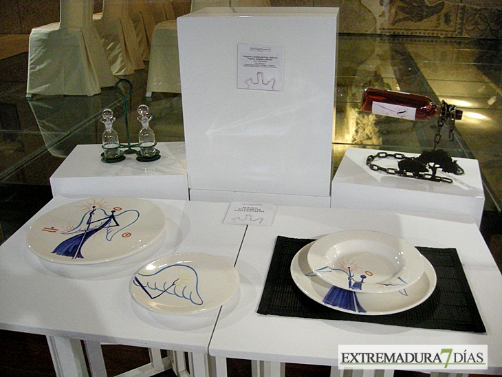 La Asamblea acoge la exposición ‘Gastroartesanías’