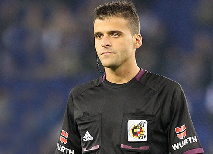 El extremeño Gil Manzano dirigirá el Maccabi – Hajduk Split de Liga Europa
