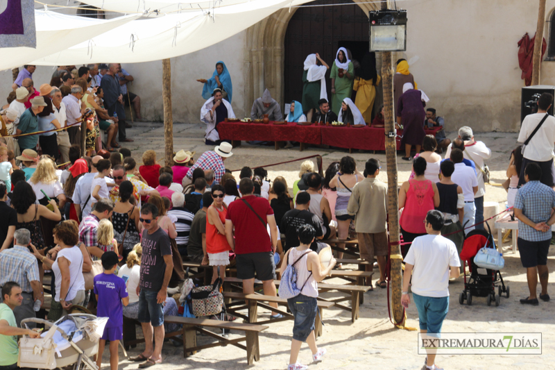 Un Alburquerque de época se engalana para el Festival Medieval