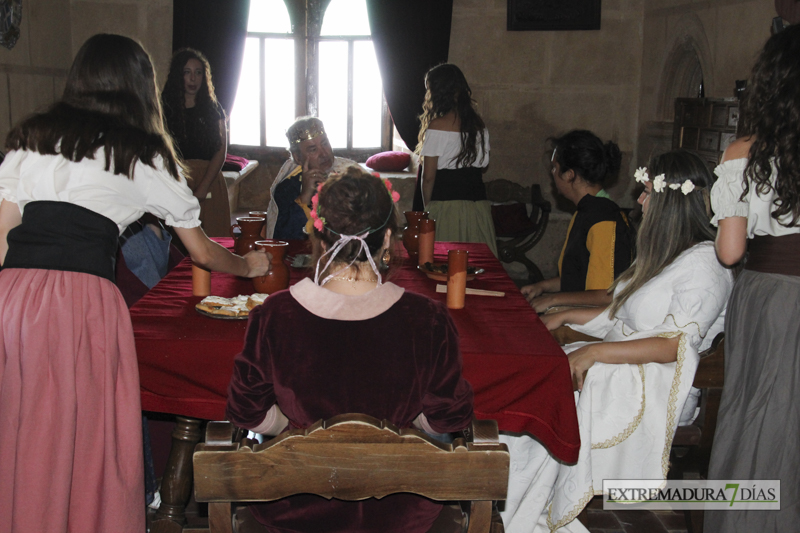 Las visitas guiadas al Castillo de Luna principal atractivo del Festival de Alburquerque