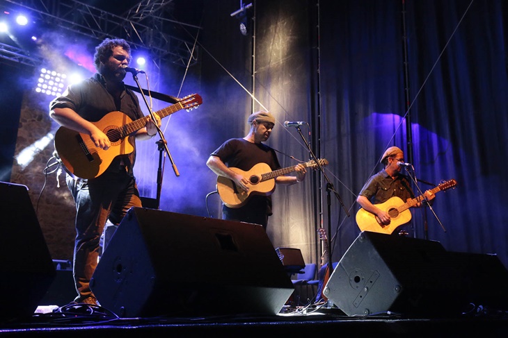 8.000 personas pasaron por el Festival Folk de Plasencia
