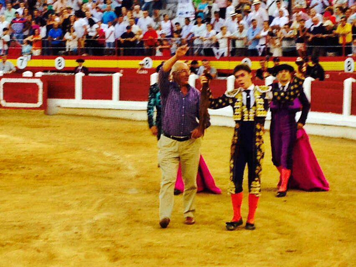 Medina corta cuatro orejas y rabo en Mérida