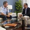 El Presidente de la Diputación recibe al Coronel Jefe de la Base Aérea de Talavera la Real