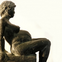 Cáceres acoge una muestra de esculturas sobre el embarazo