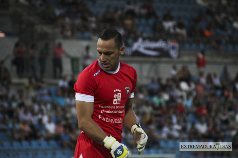 Imágenes de la presentación del CD Badajoz ante su afición