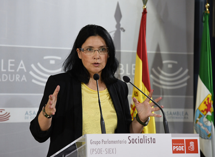 PSOE: “Hemos recuperado la igualdad de oportunidades en la eduación”