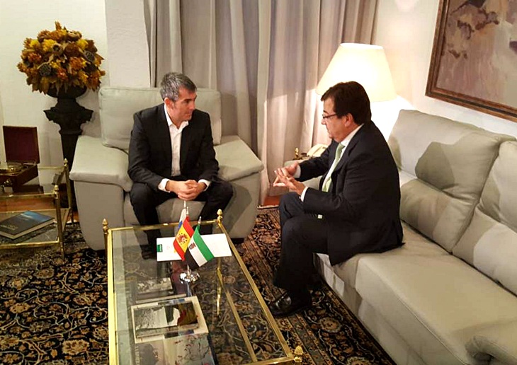 Vara insiste en una reunión con todos los presidentes autonómicos