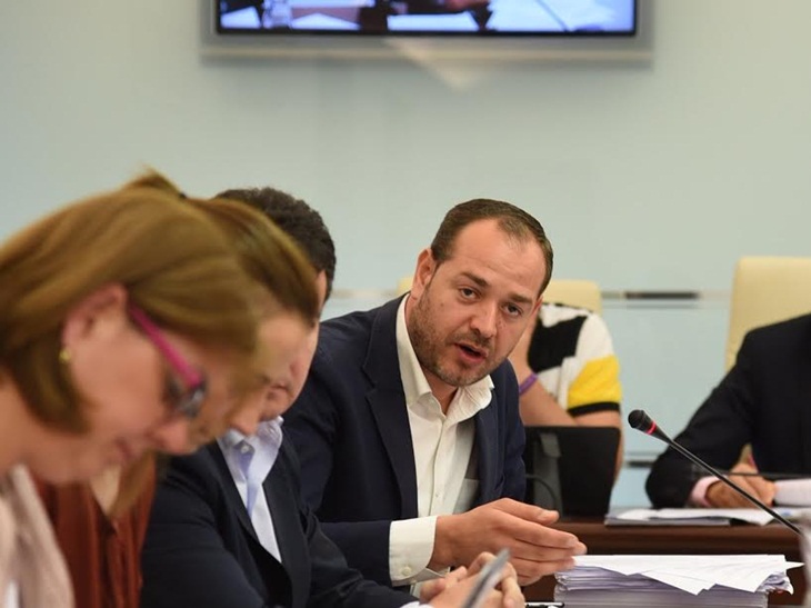 PP: “Solo nosotros hemos colaborado en la comisión de Acorex”