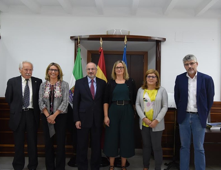 Israel y Extremadura elaboran colaborarán en proyectos relacionados con la cirugía