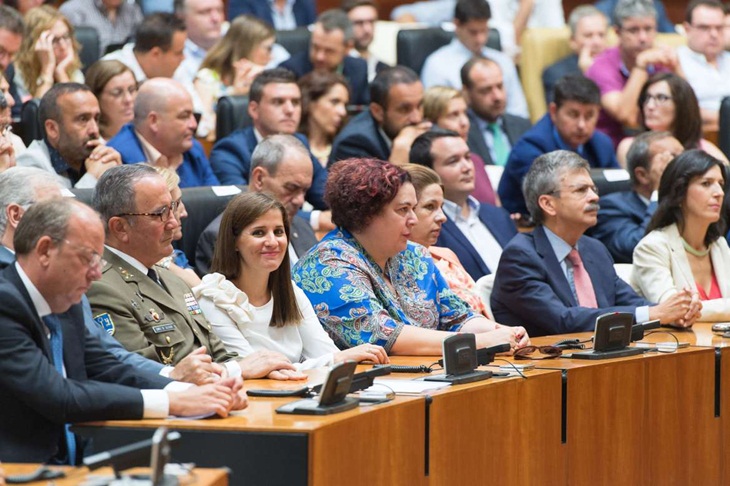 La Asamblea acoge el acto insitucional del Día de Extremadura