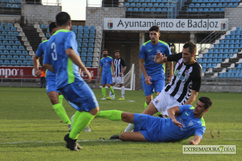 Imágenes del CD Badajoz 4 - 1 Calamonte