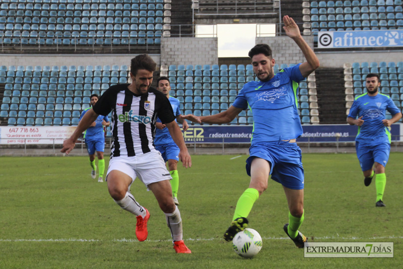 Imágenes del CD Badajoz 4 - 1 Calamonte