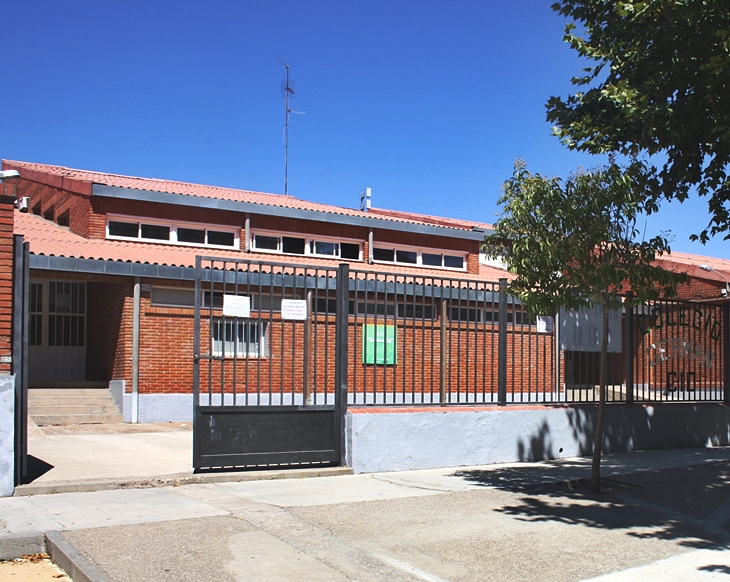 Zafra adelanta el inicio del curso escolar