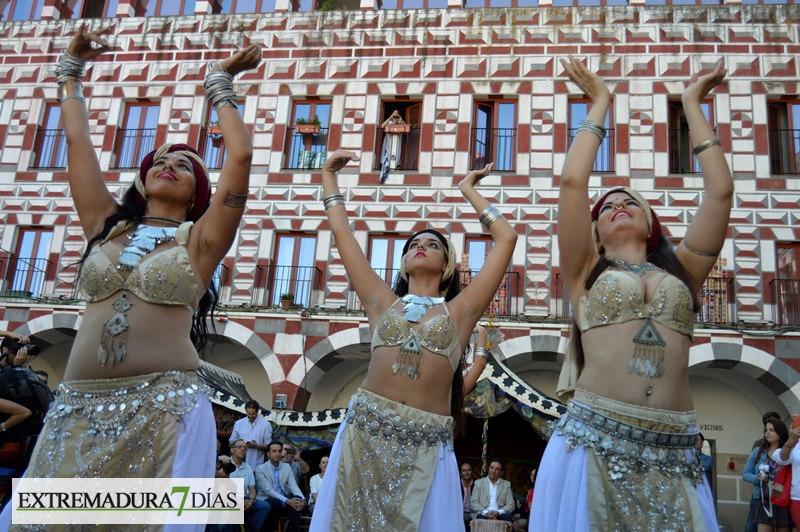 Tradición y cultura presentes en la inauguración de Almossassa 2016