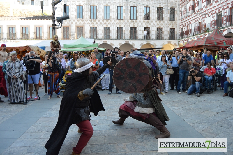 Tradición y cultura presentes en la inauguración de Almossassa 2016