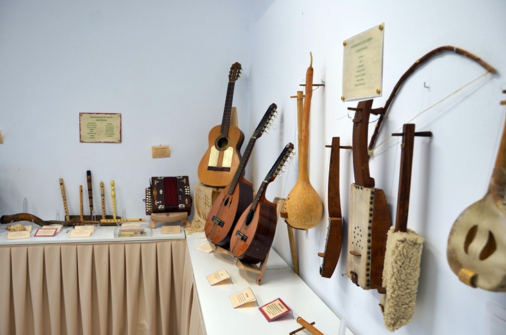 El Corte Inglés acoge una exposición de instrumentos del pasado