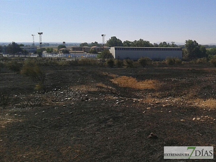 Día después del incendio en la Frontera de Caya (Badajoz)