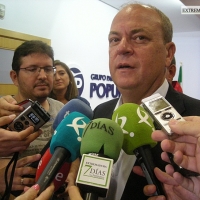 Monago: “Cuando uno no tiene mayoría, no pone plazos”