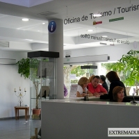 La nueva oficina de Turismo de Mérida abre sus puertas al público
