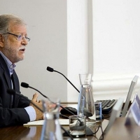 Ibarra pide la abstención del PSOE y amenaza con dejar el partido